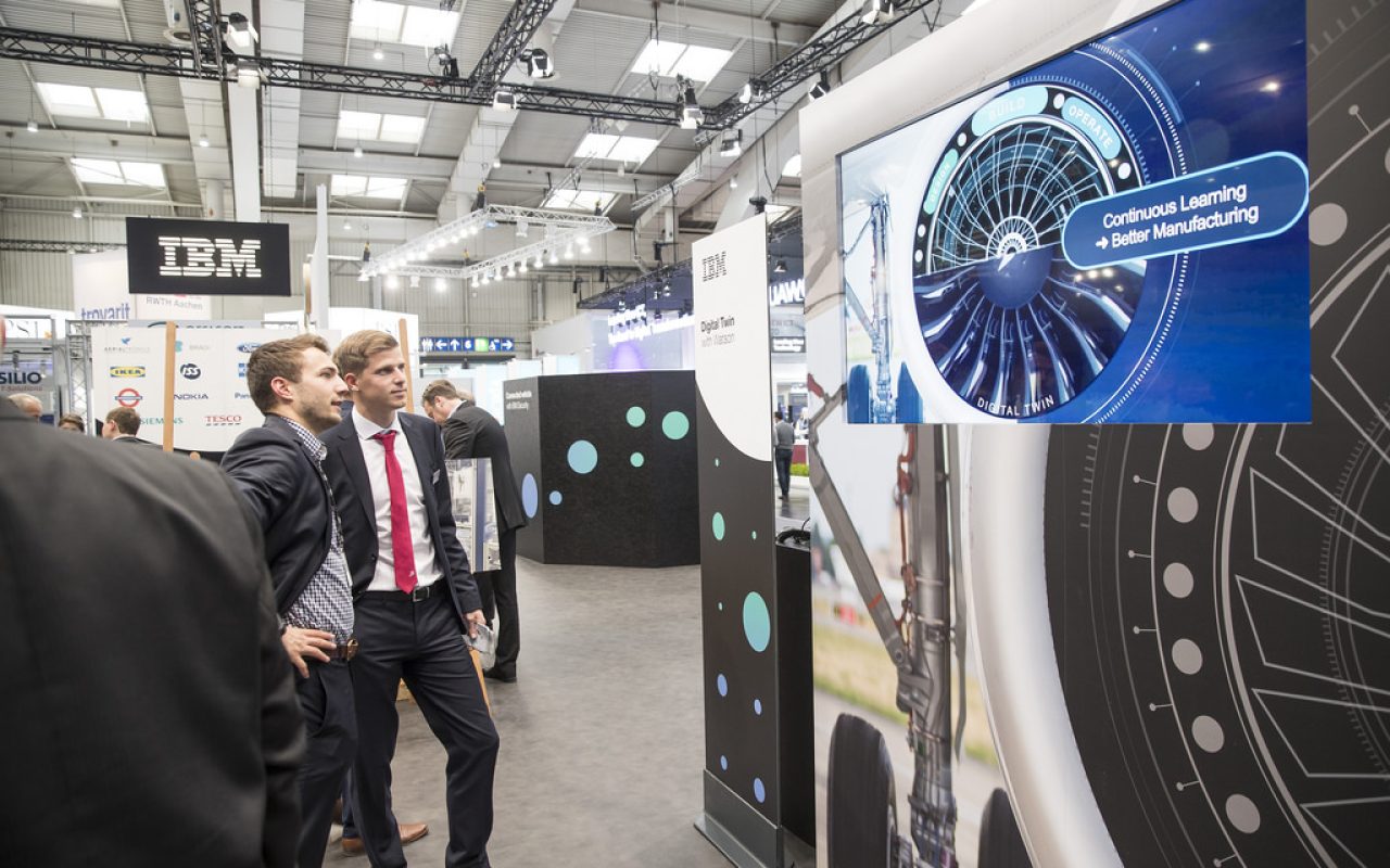 33898942510_1024x683