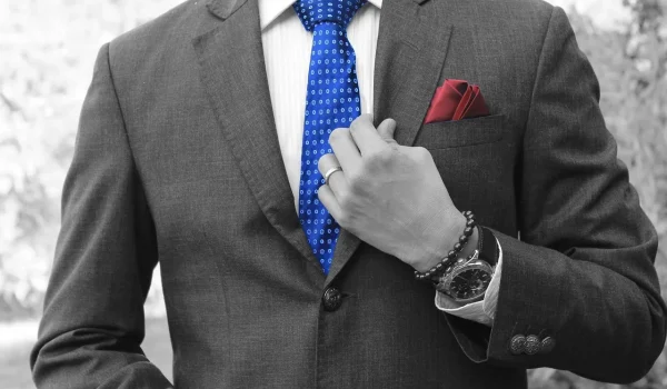 businessman-gf39f1c1bb_1280