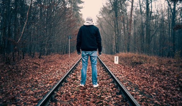 loneliness-3837100_1280