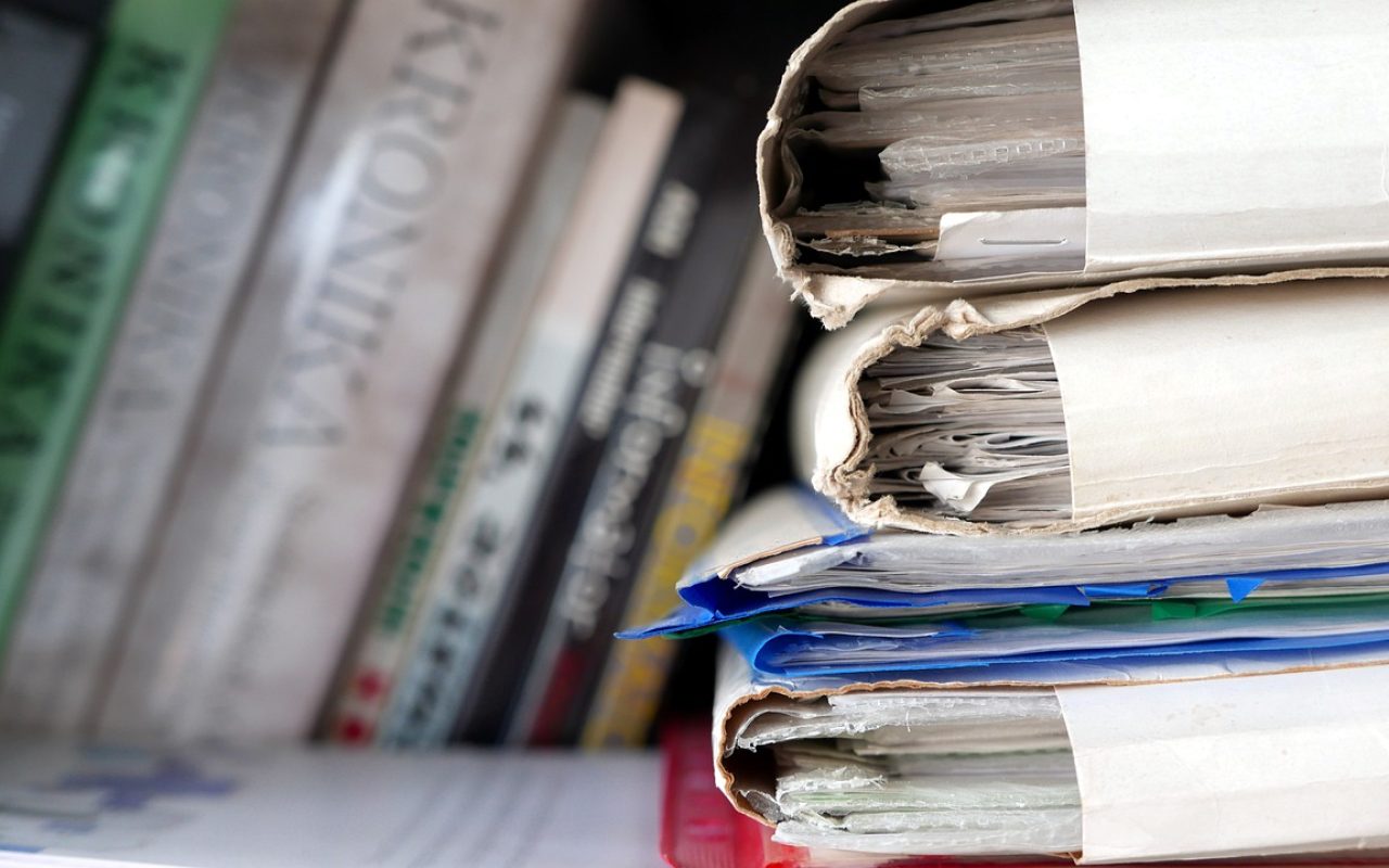 papers-4862061_1280