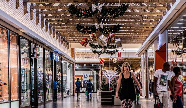 shopping-mall-522619_1280