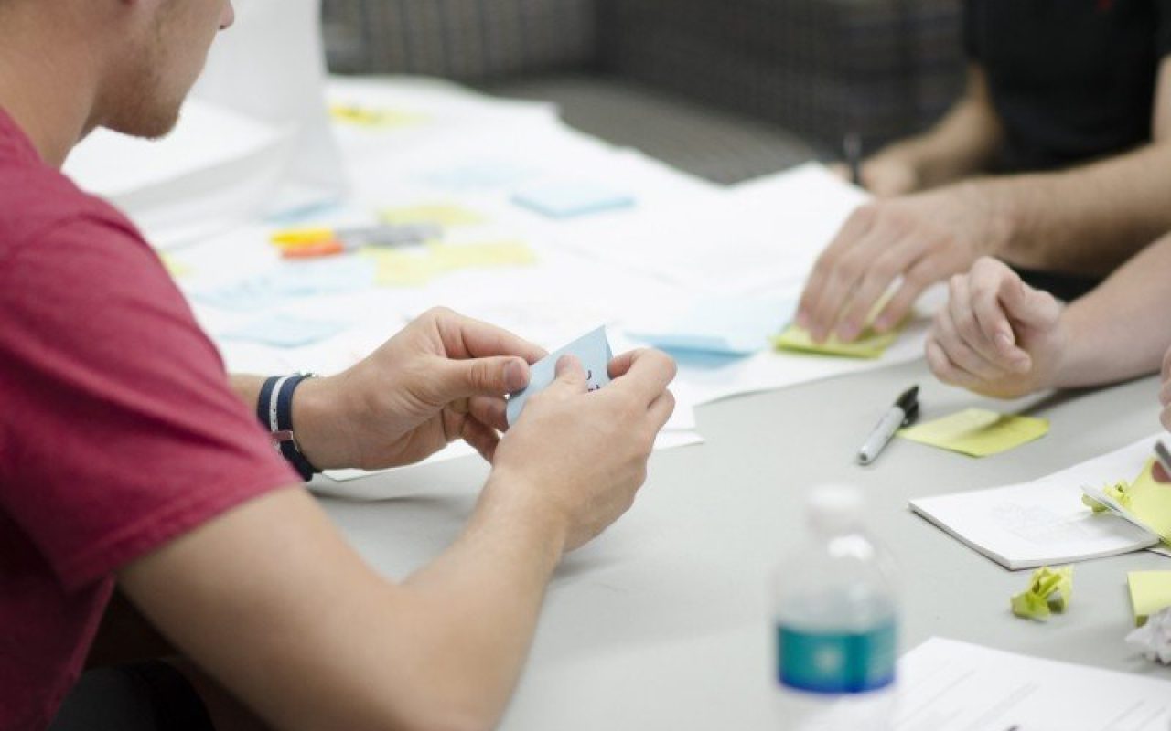 startup-start-up-people-silicon-valley-teamwork-2