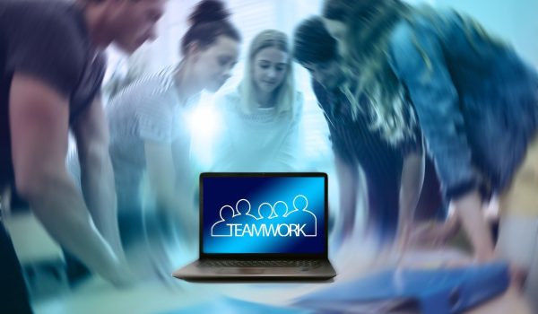 teamwork-6566984_1280