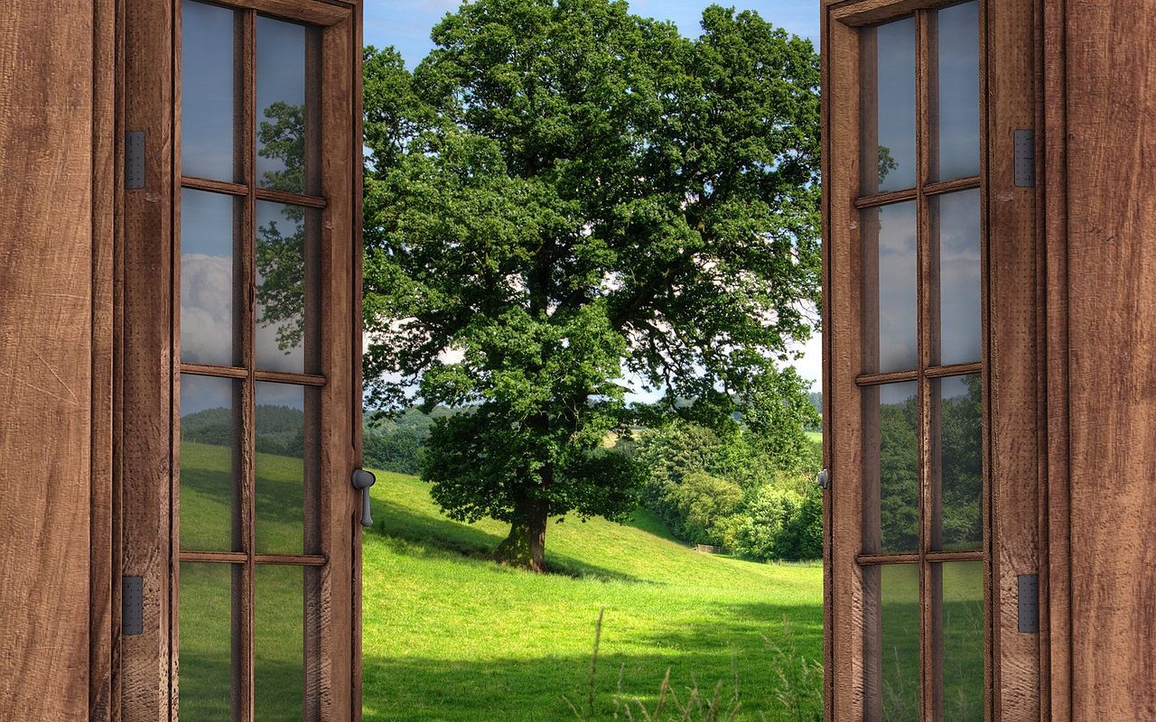 window-gc922a33ce_1280