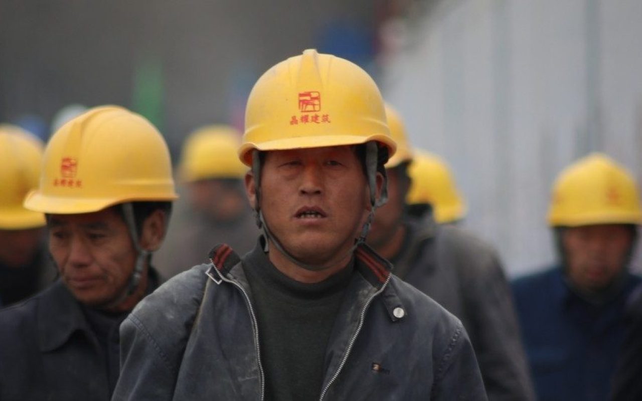 work-chinese-industrial-professional-industry_1600x1067